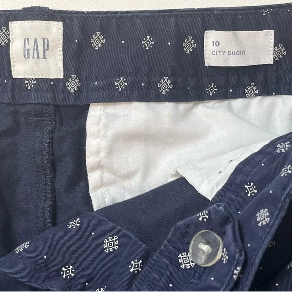 Women’s GAP City Short Navy Blue White Print Shorts. Size 10 - Picture 9 of 13